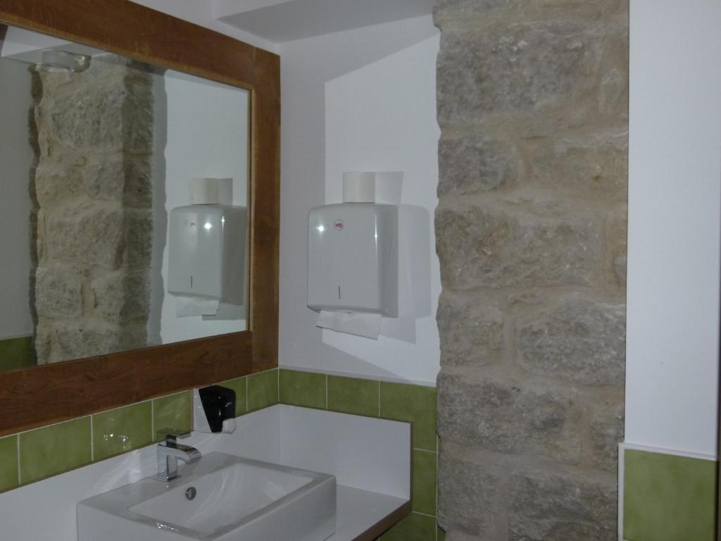Hotel El Cerco Пуенте-ла-Рейна Номер фото